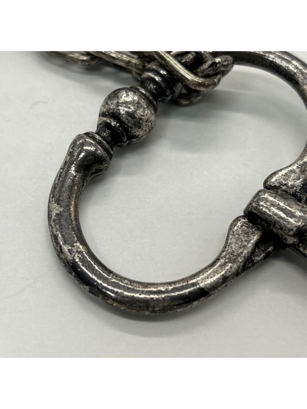 Saint Laurent Yves Key Motif Anchor Chain Necklace Metal - Picture 12 of 15